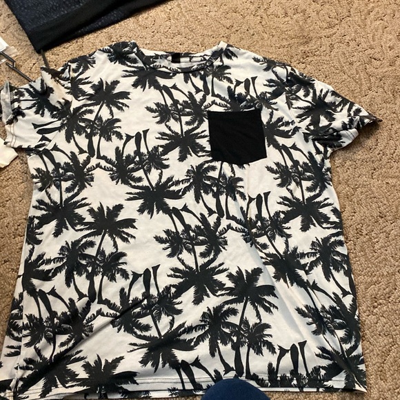 Other - SHEIN XXL Black And White Palm Trees Print Short Sleeve Shirt